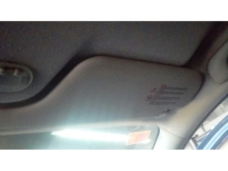 Recambio de parasol derecho para renault clio iii exception 2 referencia OEM IAM   