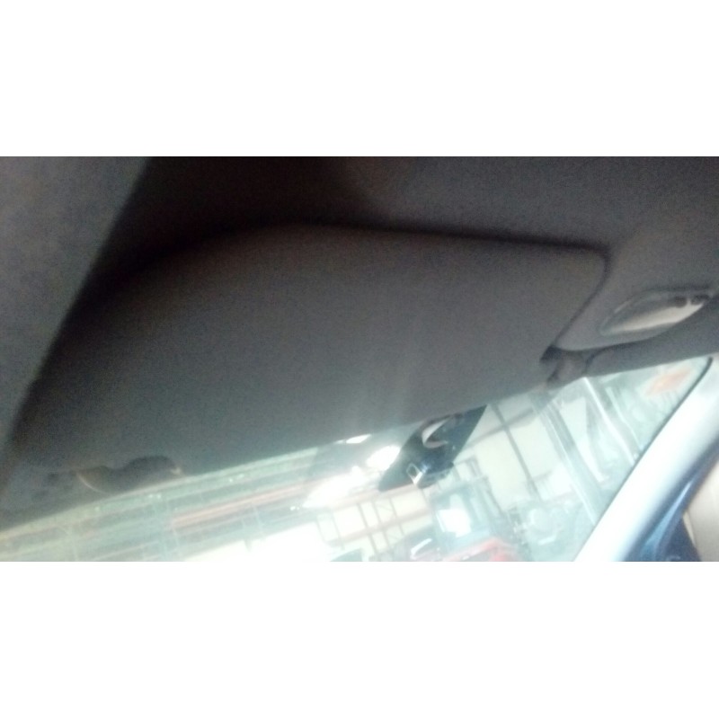 Recambio de parasol izquierdo para renault clio iii exception 2 referencia OEM IAM   