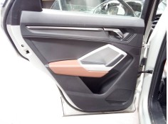 GUARNECIDO PUERTA TRASERA IZQUIERDA 