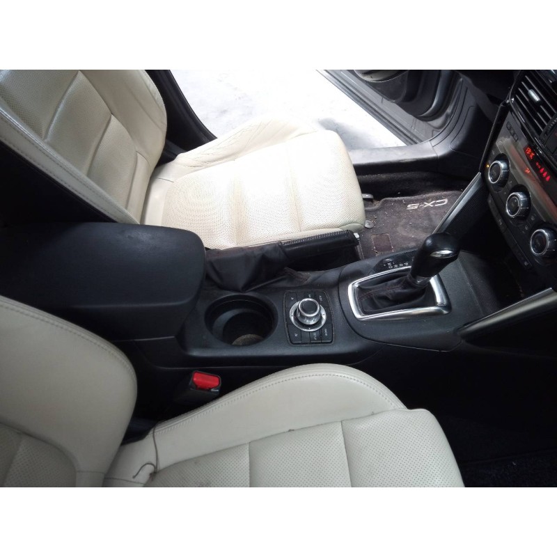 Recambio de consola central para mazda cx-5 style 4wd referencia OEM IAM   