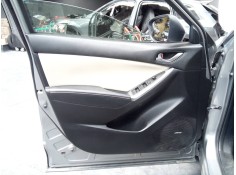 GUARNECIDO PUERTA DELANTERA IZQUIERDA 