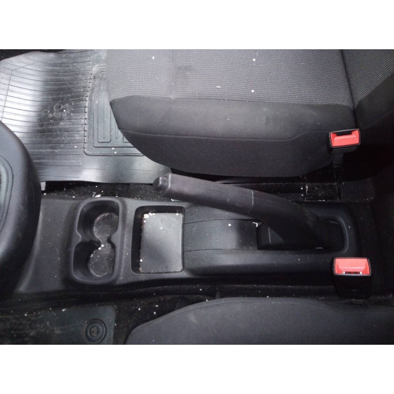 Recambio de consola central para toyota proace city referencia OEM IAM   