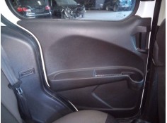 GUARNECIDO PUERTA TRASERA IZQUIERDA 