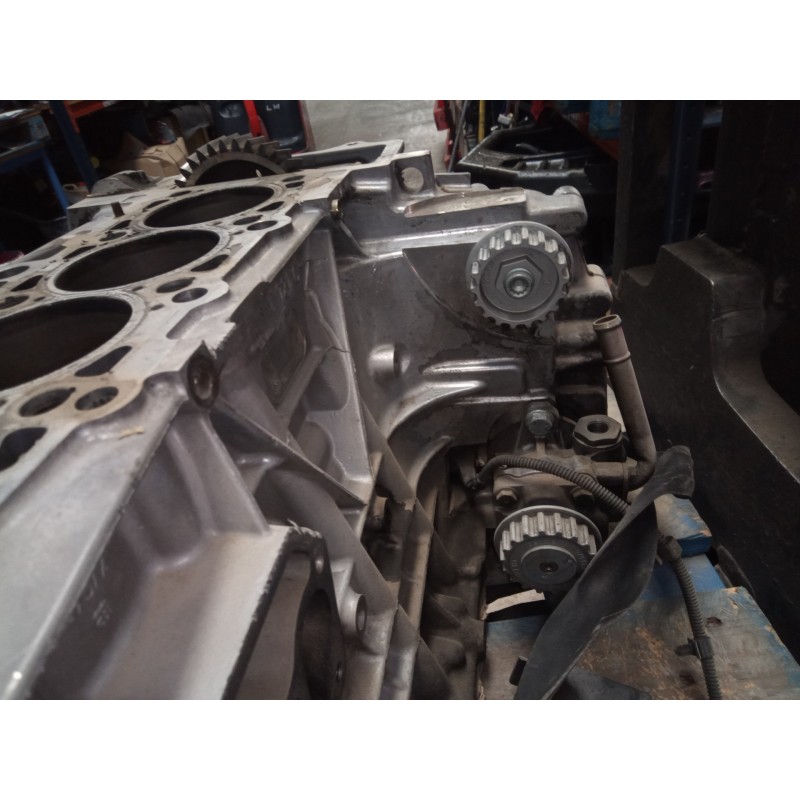 Recambio de despiece motor para volkswagen touareg (7la) referencia OEM IAM BAC DESPIECE M1-B4-170