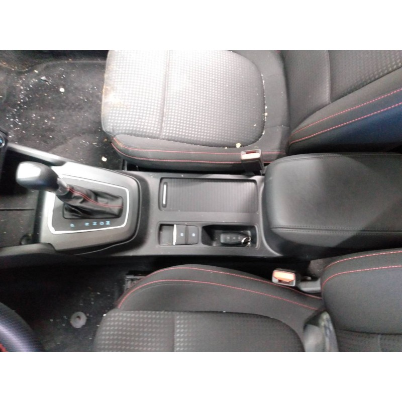 Recambio de consola central para ford focus st-line referencia OEM IAM   