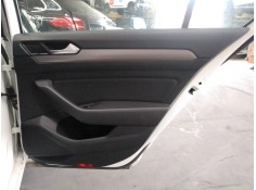 Recambio de guarnecido puerta trasera derecha para volkswagen passat lim. (3g2) advance bmt referencia OEM IAM   