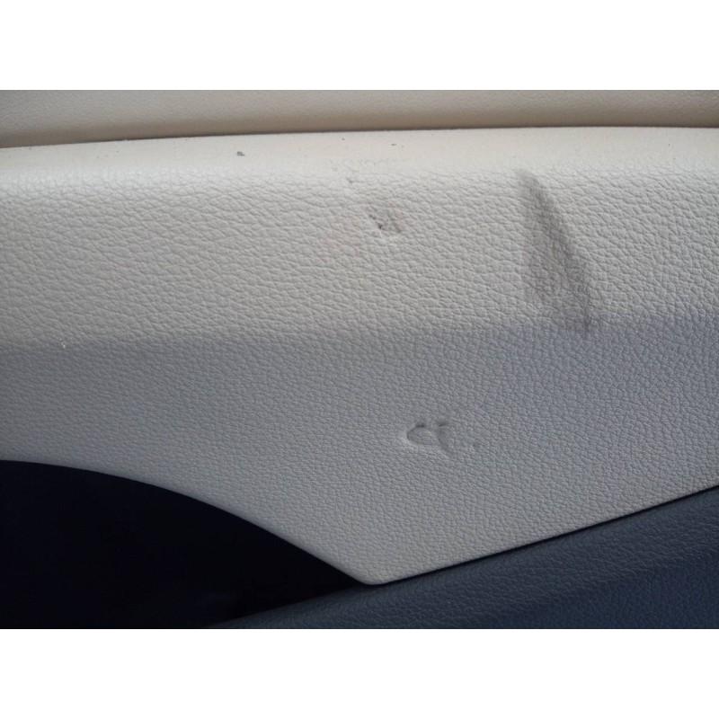 Recambio de guarnecido puerta trasera derecha para audi a4 berlina (8w2) sport edition referencia OEM IAM   