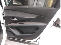 GUARNECIDO PUERTA TRASERA DERECHA 