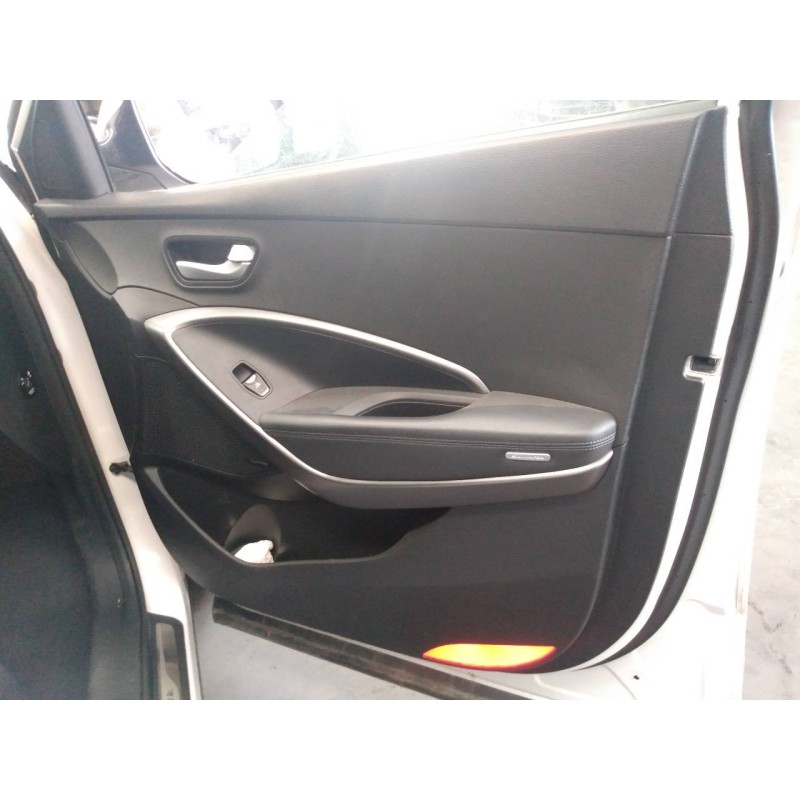 Recambio de guarnecido puerta delantera derecha para hyundai santa fe (dm) style 4wd referencia OEM IAM   