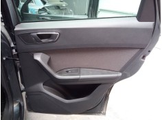 GUARNECIDO PUERTA TRASERA DERECHA 