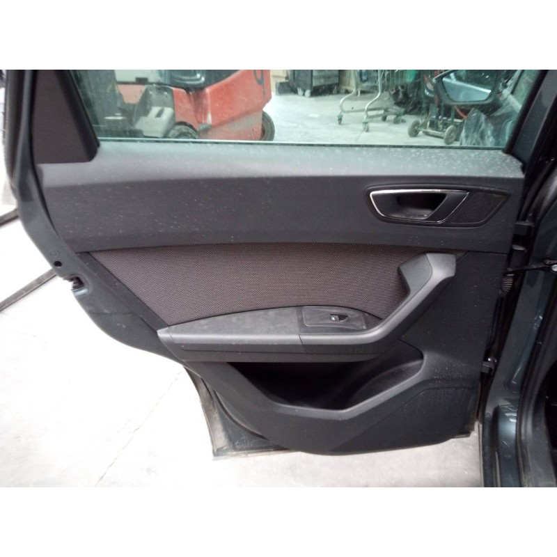 Recambio de guarnecido puerta trasera izquierda para seat ateca (kh7) xcellence referencia OEM IAM   