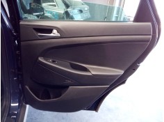GUARNECIDO PUERTA TRASERA DERECHA 