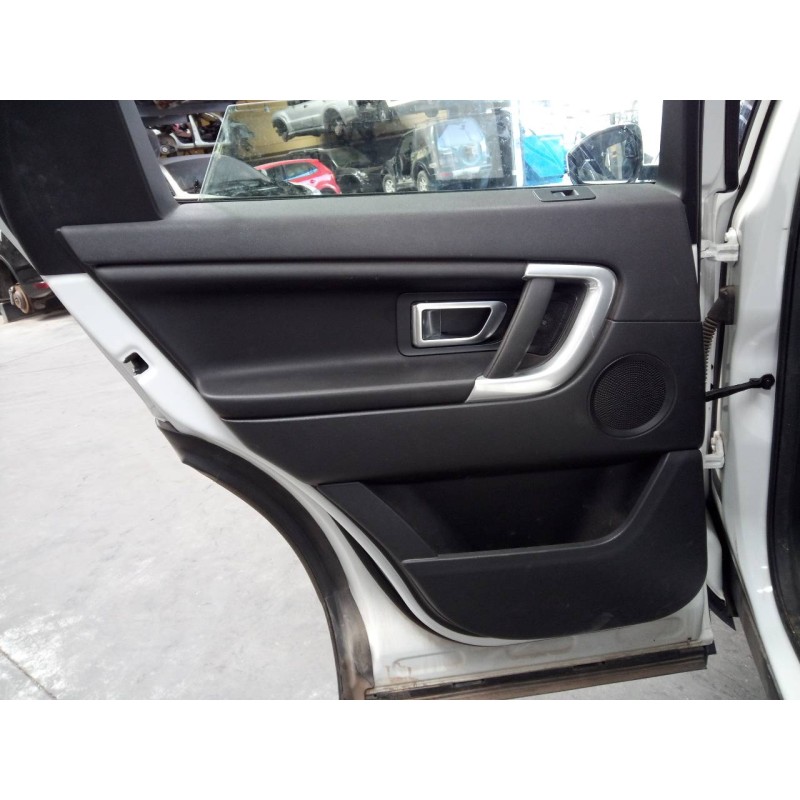 Recambio de guarnecido puerta trasera izquierda para land rover discovery sport se referencia OEM IAM   