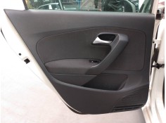 GUARNECIDO PUERTA TRASERA IZQUIERDA 