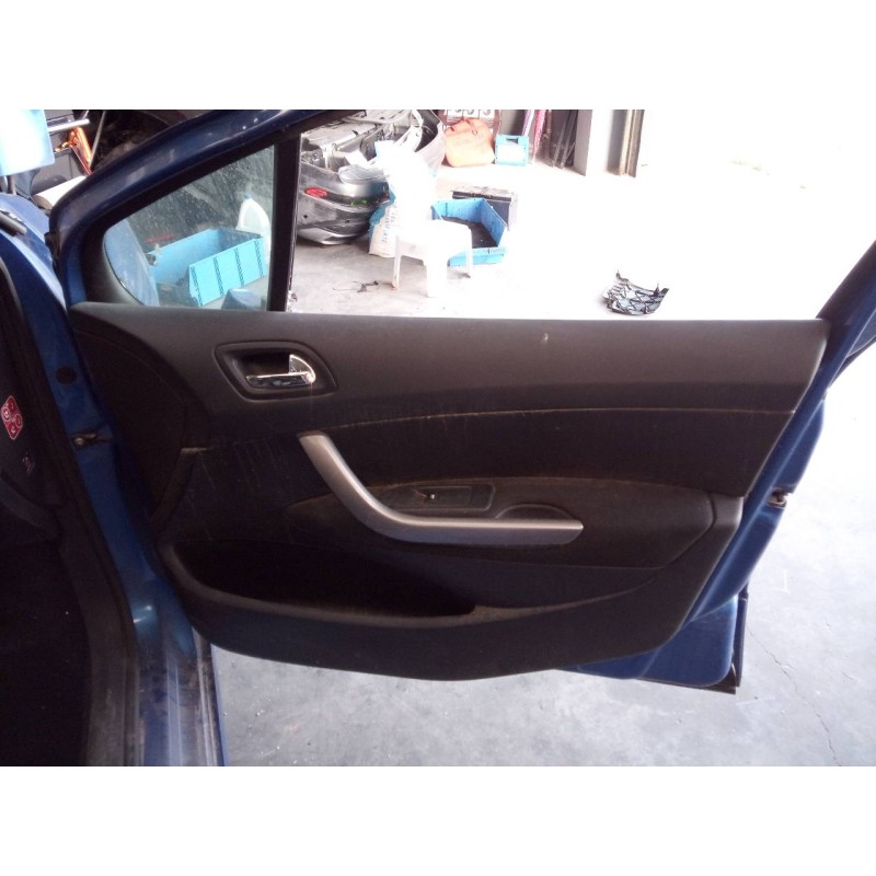 Recambio de guarnecido puerta delantera derecha para peugeot 308 confort referencia OEM IAM   