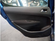 GUARNECIDO PUERTA TRASERA IZQUIERDA 