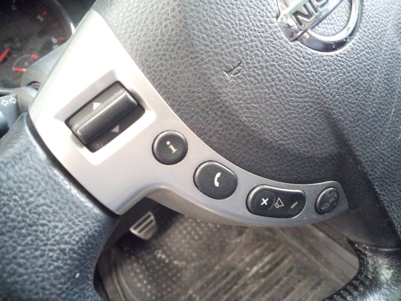 Recambio de volante para nissan qashqai (j10) 360 referencia OEM IAM   