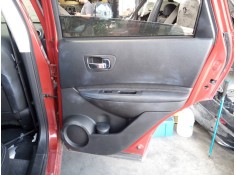 GUARNECIDO PUERTA TRASERA DERECHA 