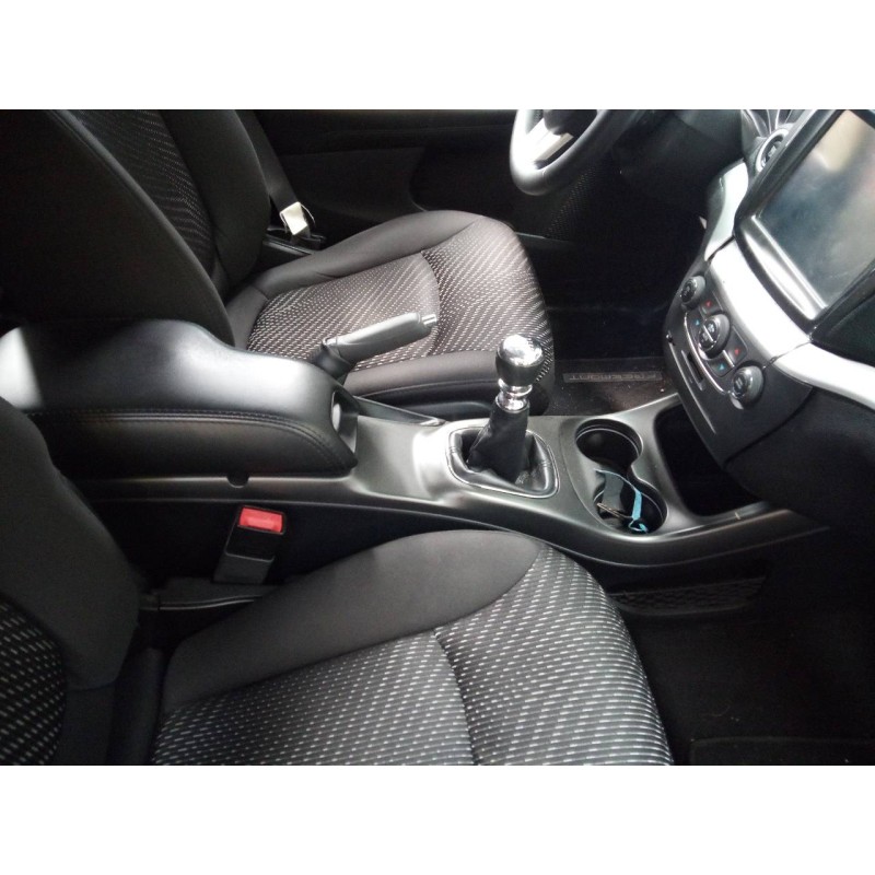 Recambio de consola central para fiat freemont (345) lounge referencia OEM IAM   