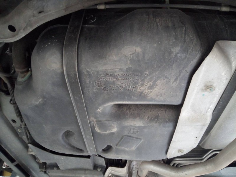 Recambio de deposito combustible para fiat freemont (345) lounge referencia OEM IAM 04766090AA  