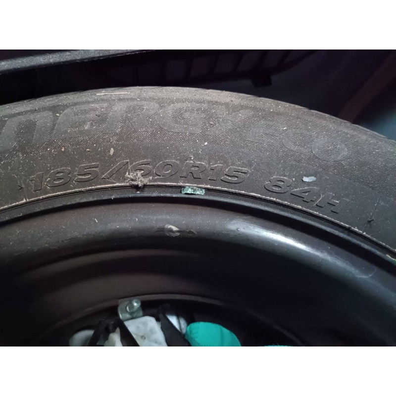 Recambio de neumatico repuesto para volkswagen polo (6c1) comfortline referencia OEM IAM 185/60/15  