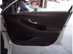 GUARNECIDO PUERTA DELANTERA DERECHA 