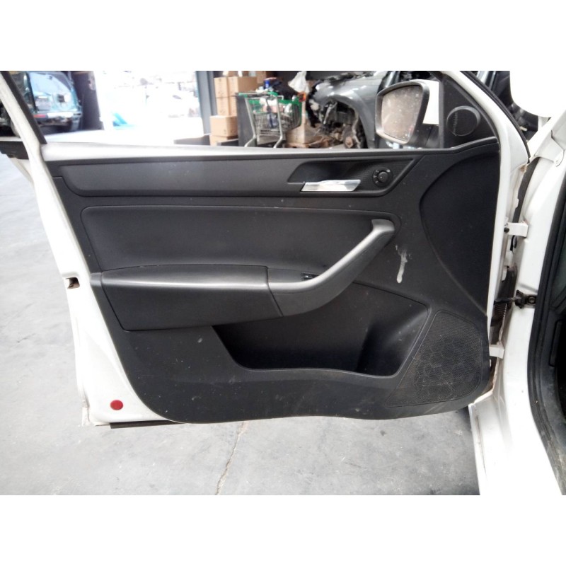 Recambio de guarnecido puerta delantera izquierda para seat toledo (kg3) reference referencia OEM IAM   