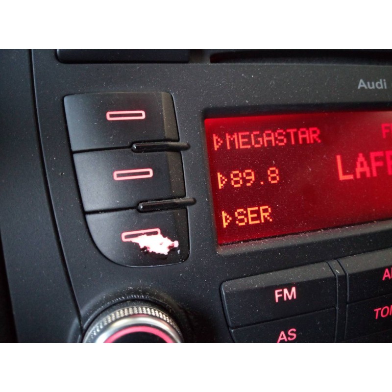 Recambio de sistema audio / radio cd para audi a3 (8p) 2.0 tdi ambiente referencia OEM IAM   