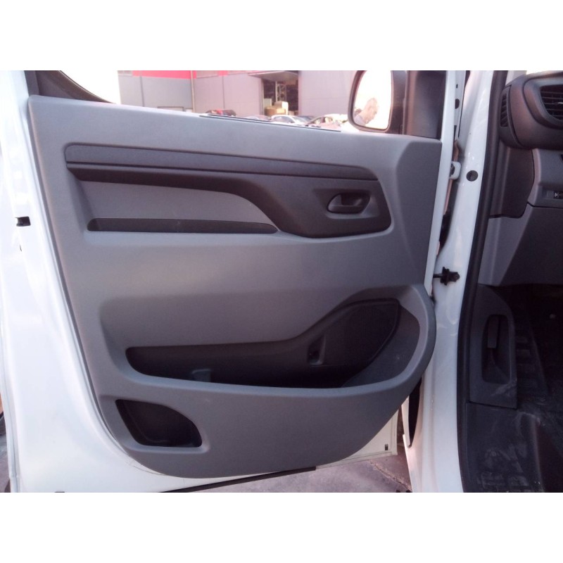 Recambio de guarnecido puerta delantera izquierda para opel vivaro furgón l select referencia OEM IAM   