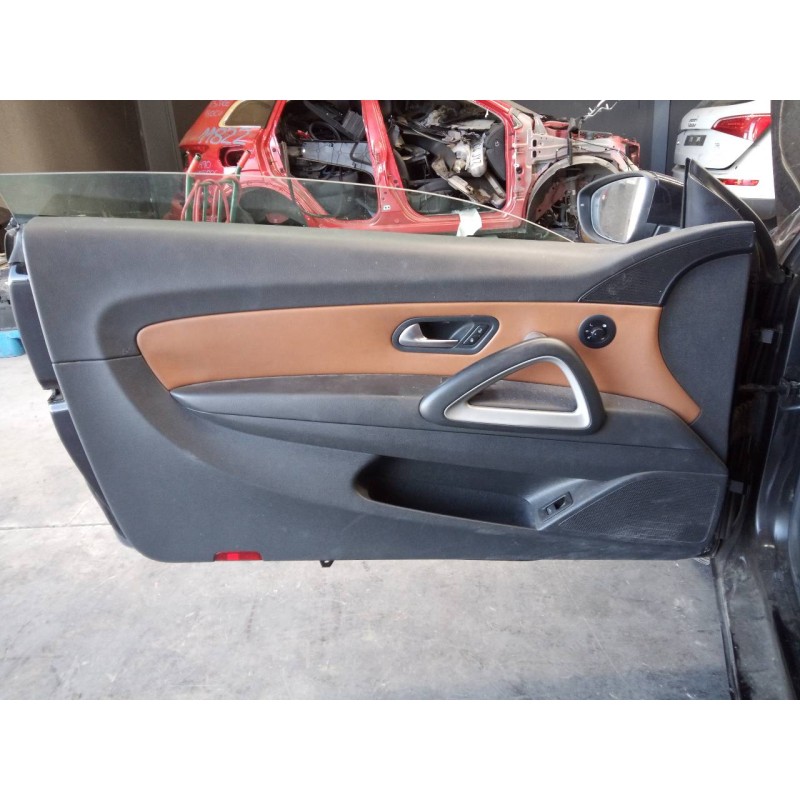 Recambio de guarnecido puerta delantera izquierda para volkswagen scirocco (137) 1.4 tsi (118kw) referencia OEM IAM   
