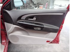GUARNECIDO PUERTA DELANTERA DERECHA 