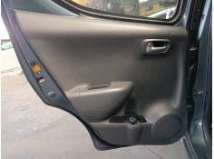 Recambio de guarnecido puerta trasera izquierda para suzuki alto amf 310 ga referencia OEM IAM   