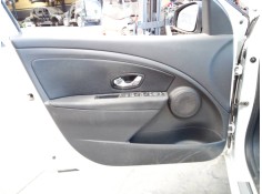 Recambio de guarnecido puerta delantera izquierda para renault megane iii berlina 5 p limited referencia OEM IAM   