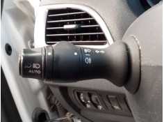 Recambio de mando intermitentes para renault megane iii berlina 5 p limited referencia OEM IAM   