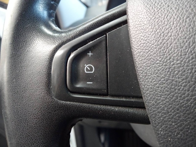 Recambio de volante para renault megane iii berlina 5 p limited referencia OEM IAM   