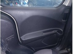 GUARNECIDO PUERTA TRASERA IZQUIERDA 