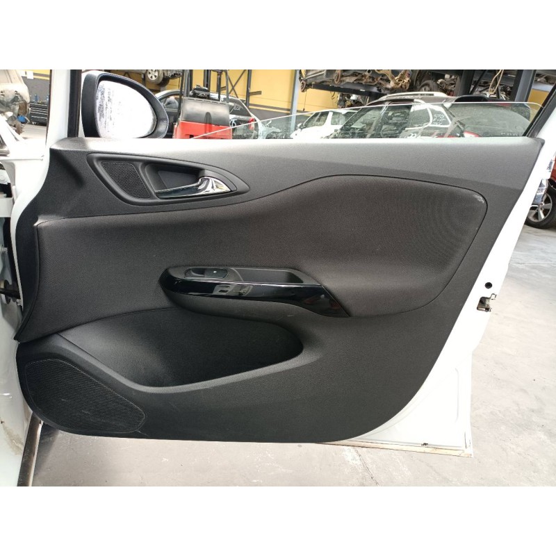 Recambio de guarnecido puerta delantera derecha para opel corsa e selective referencia OEM IAM   