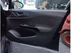 Recambio de guarnecido puerta delantera derecha para opel corsa e selective referencia OEM IAM   