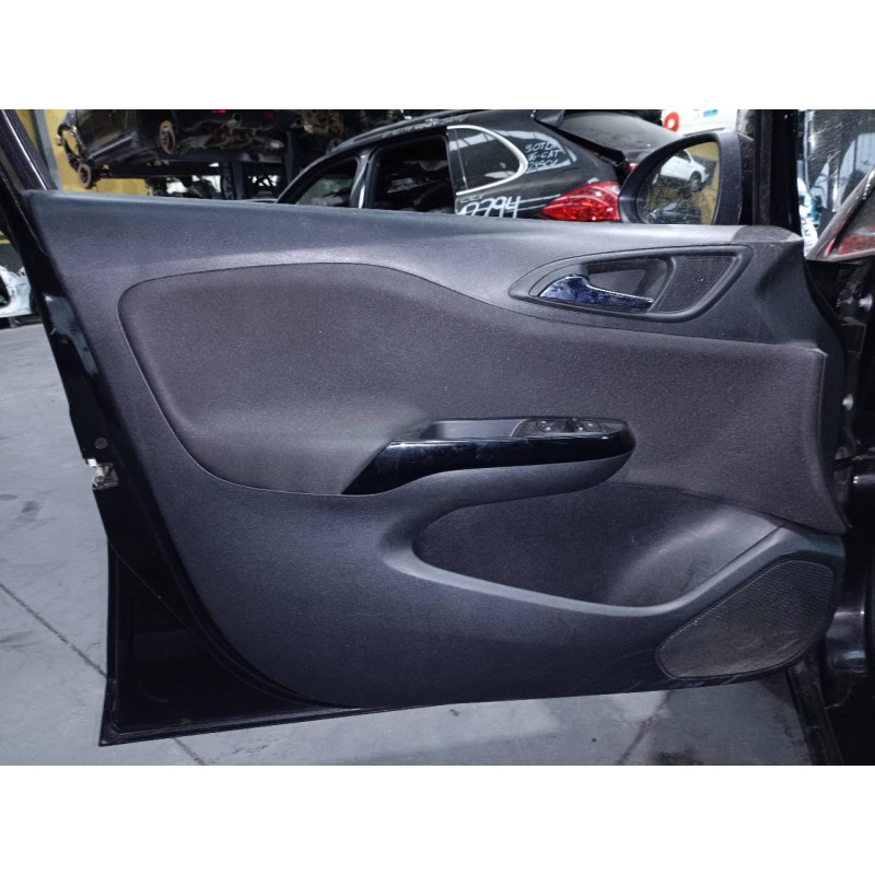 Recambio de guarnecido puerta delantera izquierda para opel corsa e selective referencia OEM IAM   