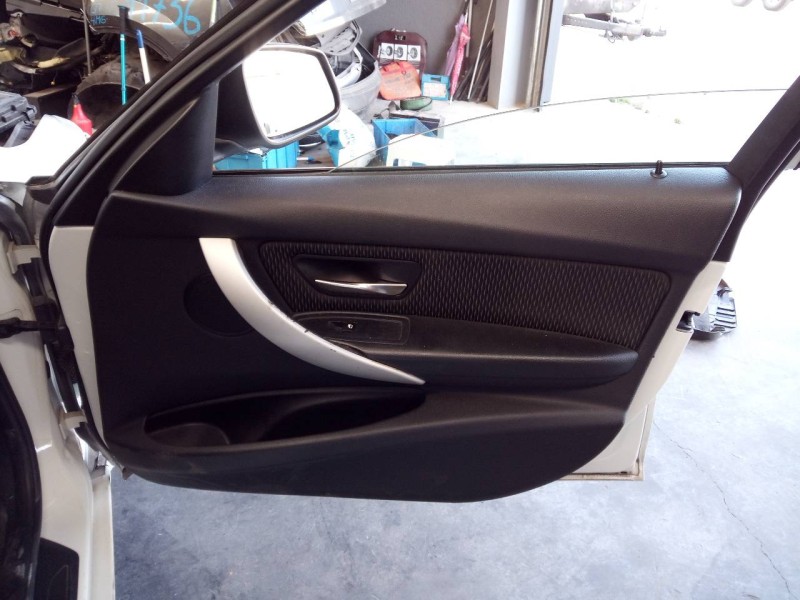 Recambio de guarnecido puerta delantera derecha para bmw serie 3 lim. (f30) 316d referencia OEM IAM   