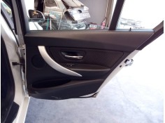 GUARNECIDO PUERTA TRASERA DERECHA 