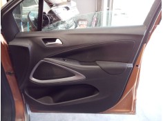 GUARNECIDO PUERTA DELANTERA DERECHA 