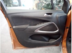 GUARNECIDO PUERTA DELANTERA IZQUIERDA 