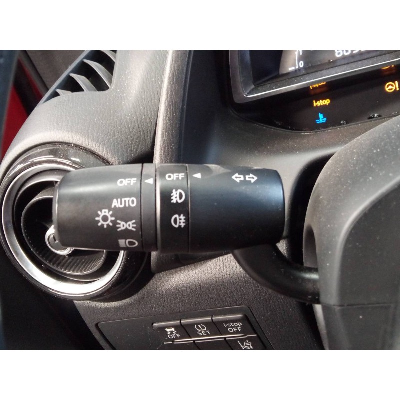 Recambio de mando intermitentes para mazda 2 lim. () evolution referencia OEM IAM   