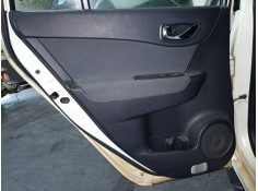 GUARNECIDO PUERTA TRASERA IZQUIERDA 