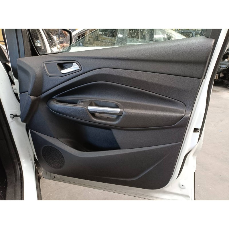 Recambio de guarnecido puerta delantera derecha para ford kuga (cbs) titanium referencia OEM IAM   