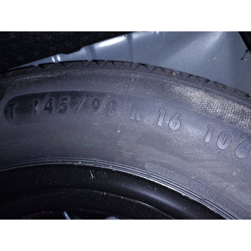 Recambio de neumatico repuesto para renault kadjar zen referencia OEM IAM 145/90/16  