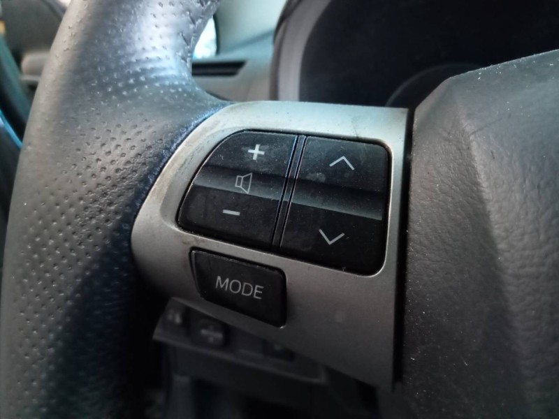 Recambio de volante para toyota auris active referencia OEM IAM   