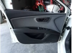 GUARNECIDO PUERTA DELANTERA IZQUIERDA 