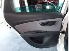 GUARNECIDO PUERTA TRASERA IZQUIERDA 